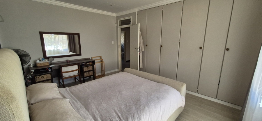 4 Bedroom Property for Sale in Roodia Free State
